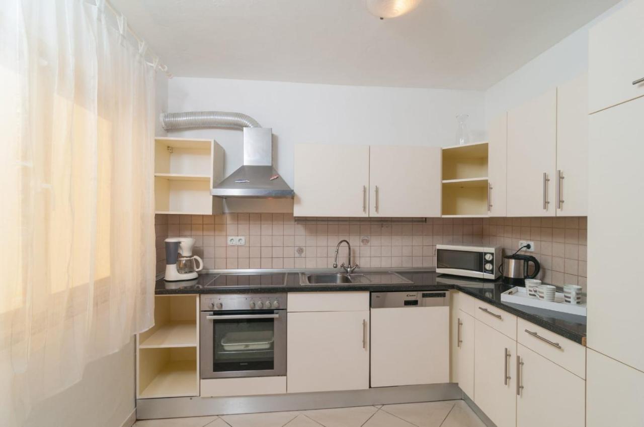Apartment Stipic โอมิช ภายนอก รูปภาพ