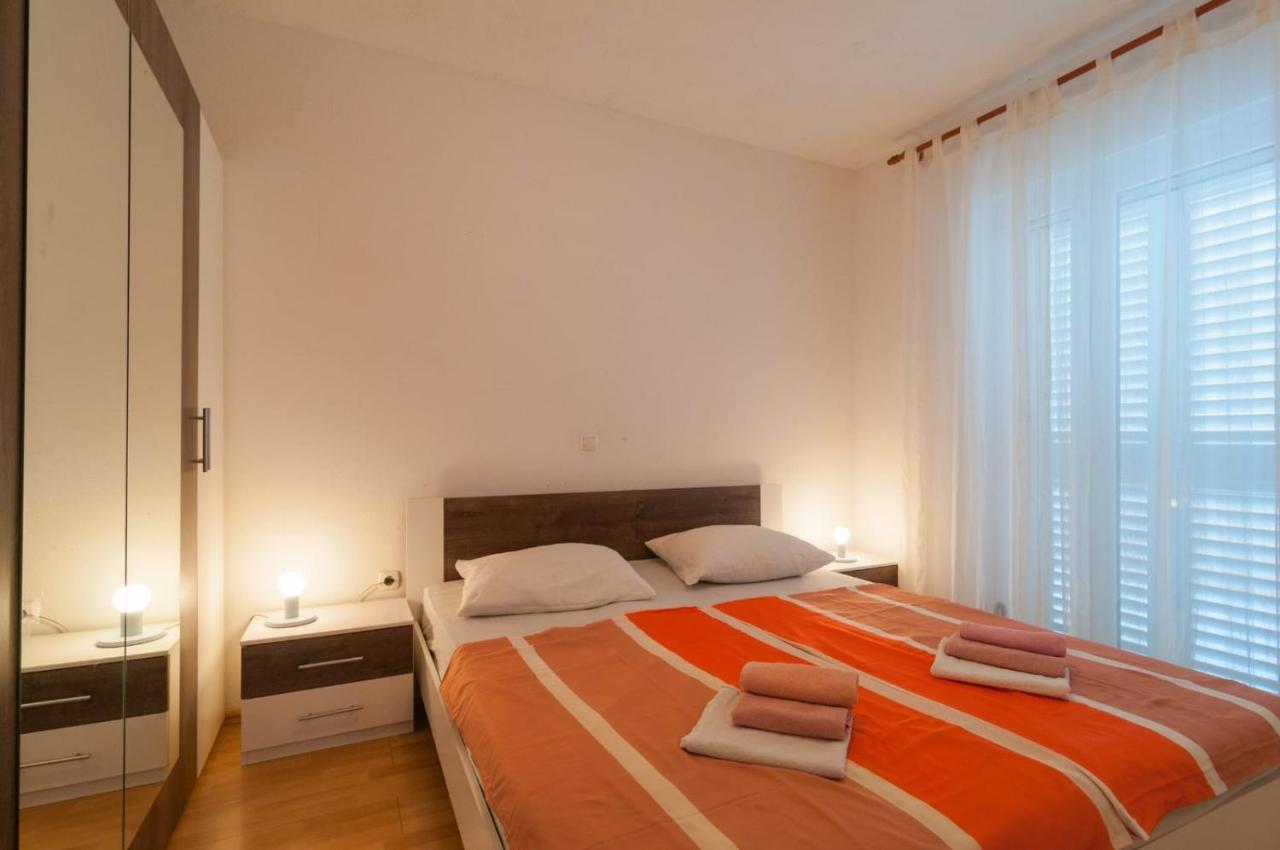 Apartment Stipic โอมิช ภายนอก รูปภาพ